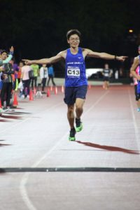 終點前的肢體語言